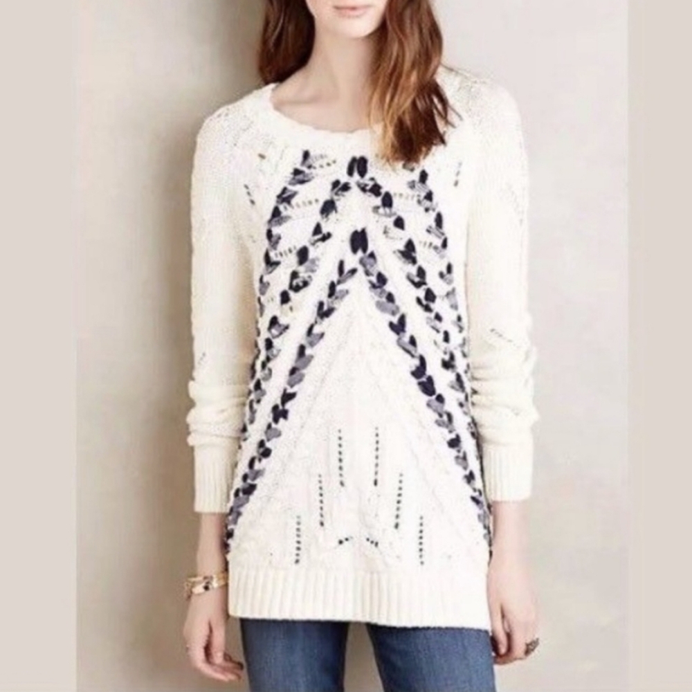 Anthropologie Knitted & Knotted cable knit sweater braided ribbon cream blue M